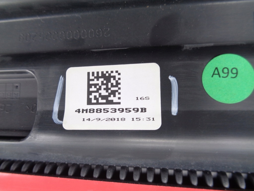 фото №4, --no-wa-- молдинг дверь левая передняя audi q8 4m8