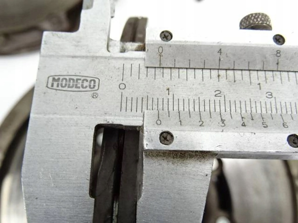 фото №7, Колесо двухмассовый kpl. toyota rav4 iii 2.2 d4d