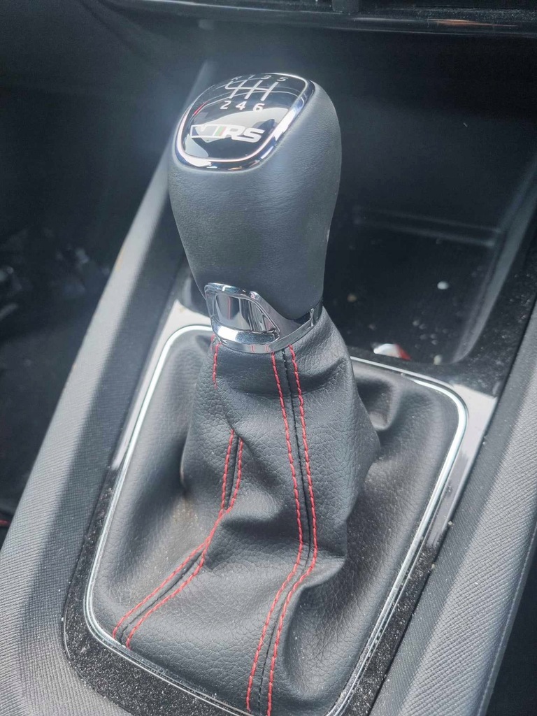 фото №11, Skoda octavia iv молдинг порог vrs black edition 5e