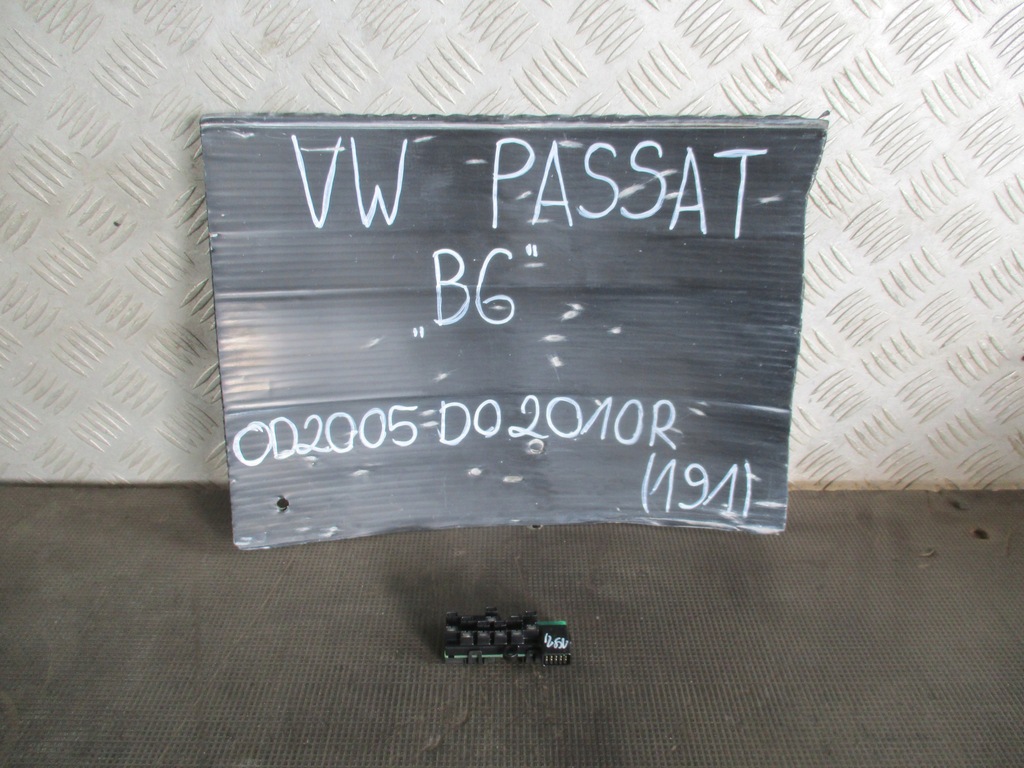 фото №1, Датчик kąta повороту 3c0959654 vw passat b6 06-14 r.