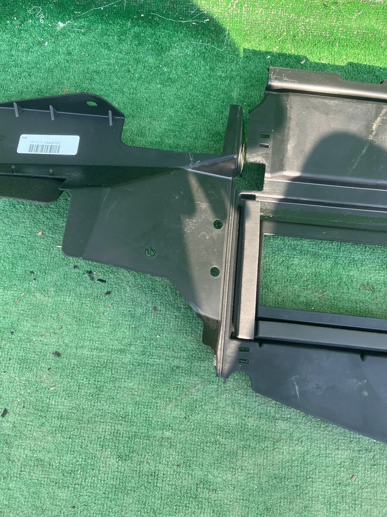 фото №8, 2016-21 chevrolet camaro lower дефлектор