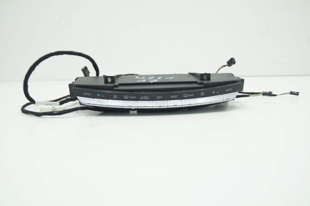 фото №1, Панель кондиционера mercedes w221 a2218704658
