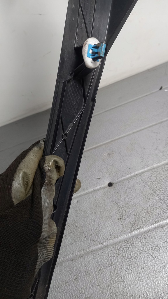 фото №8, Молдинг порог volvo s60 39801755