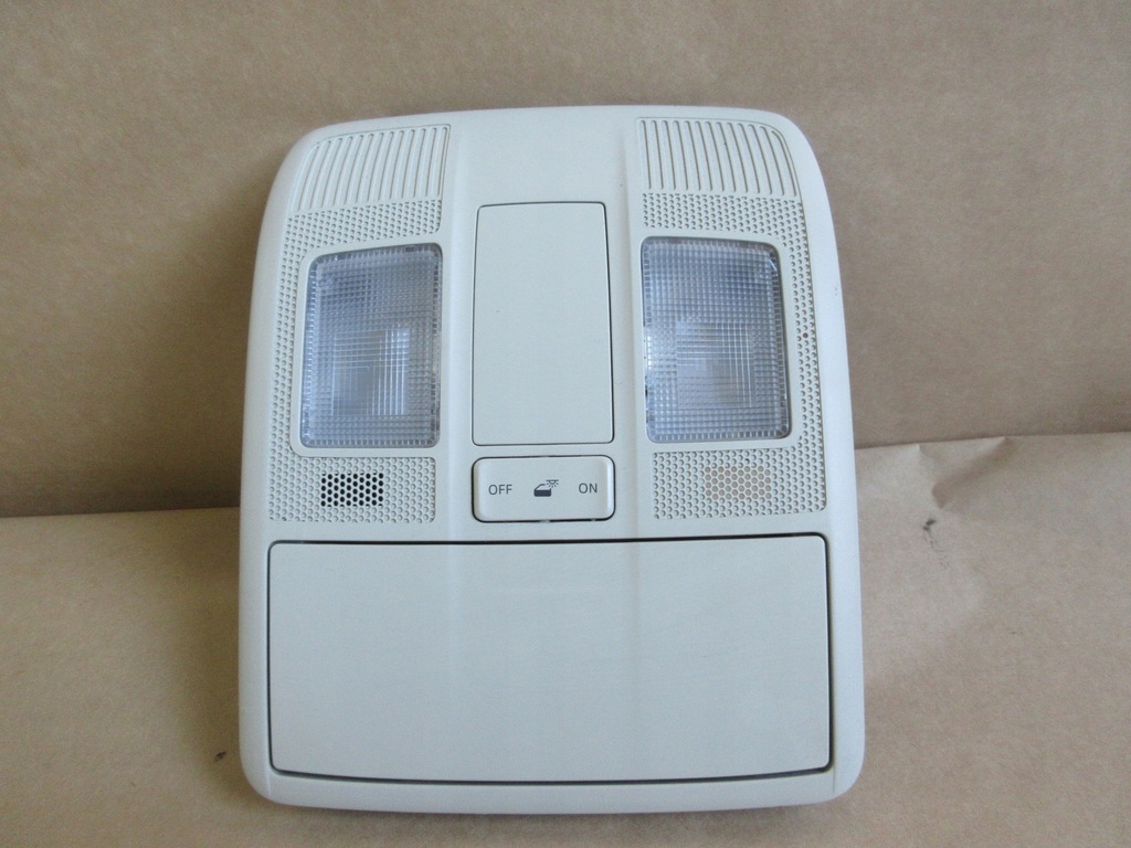 фото №1, Mazda cx5 ii 2017- лампа освещение кабины