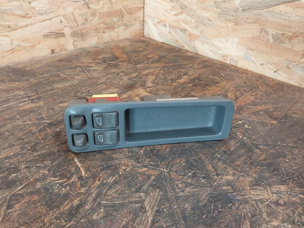 фото №9, Переключатель окон volvo v40 30815237 03458036