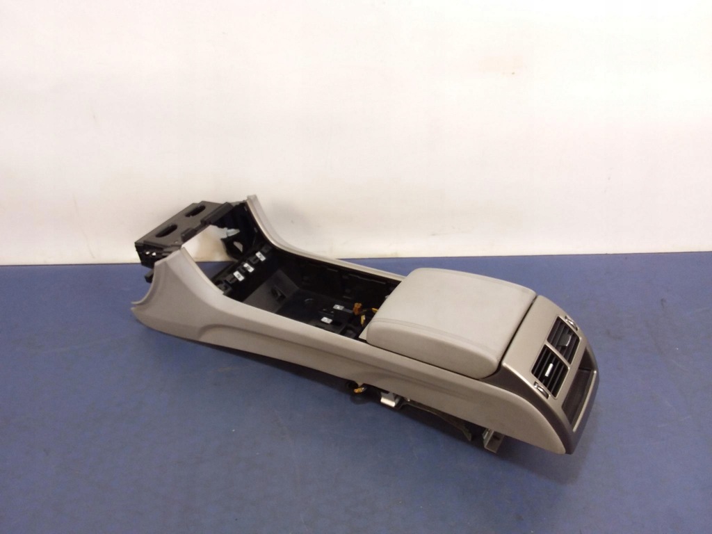 фото №4, Jaguar xf x250 туннель подлокотник решётки кожа