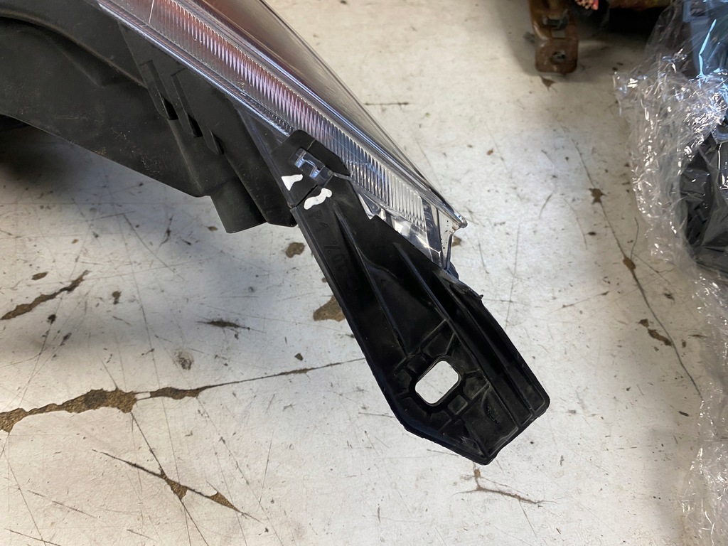 фото №6, Ford transit connect mk2 лампа правий перед