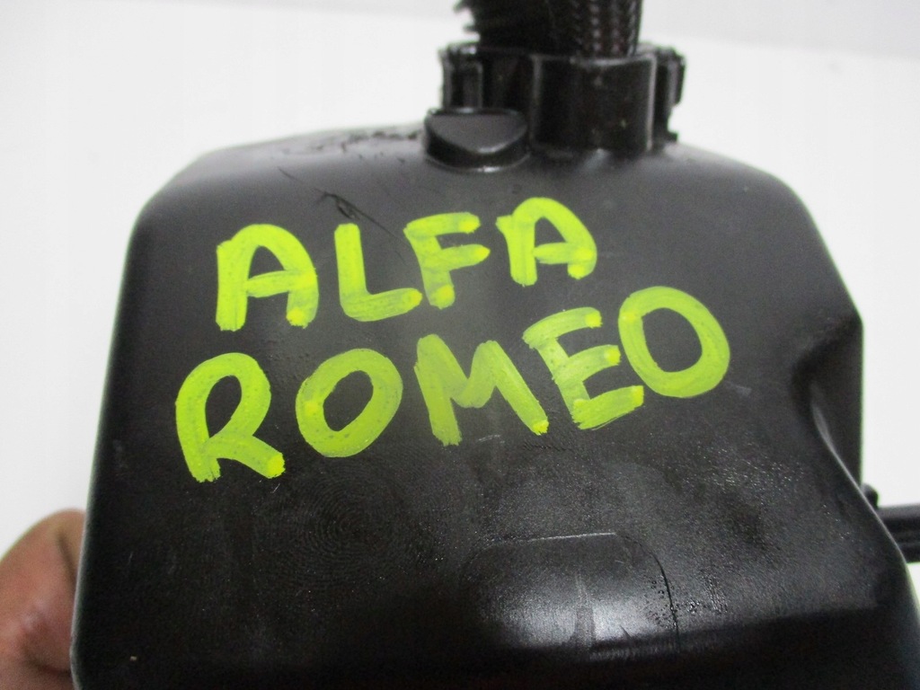 фото №7, Коробка запобіжників alfa romeo giulia