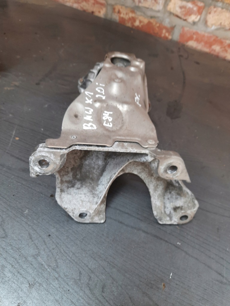 фото №6, Bmw x1 e84 2.0 20i кронштейн подушка двигуна права