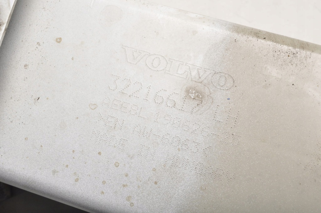 фото №2, Volvo xc60 ii кронштейн зона деформации 32216617 левая