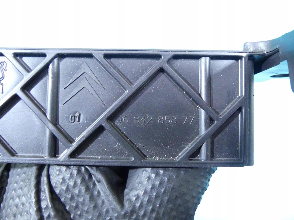 фото №7, Бардачок полиця радіо консолі citroen c3 ii 09-16