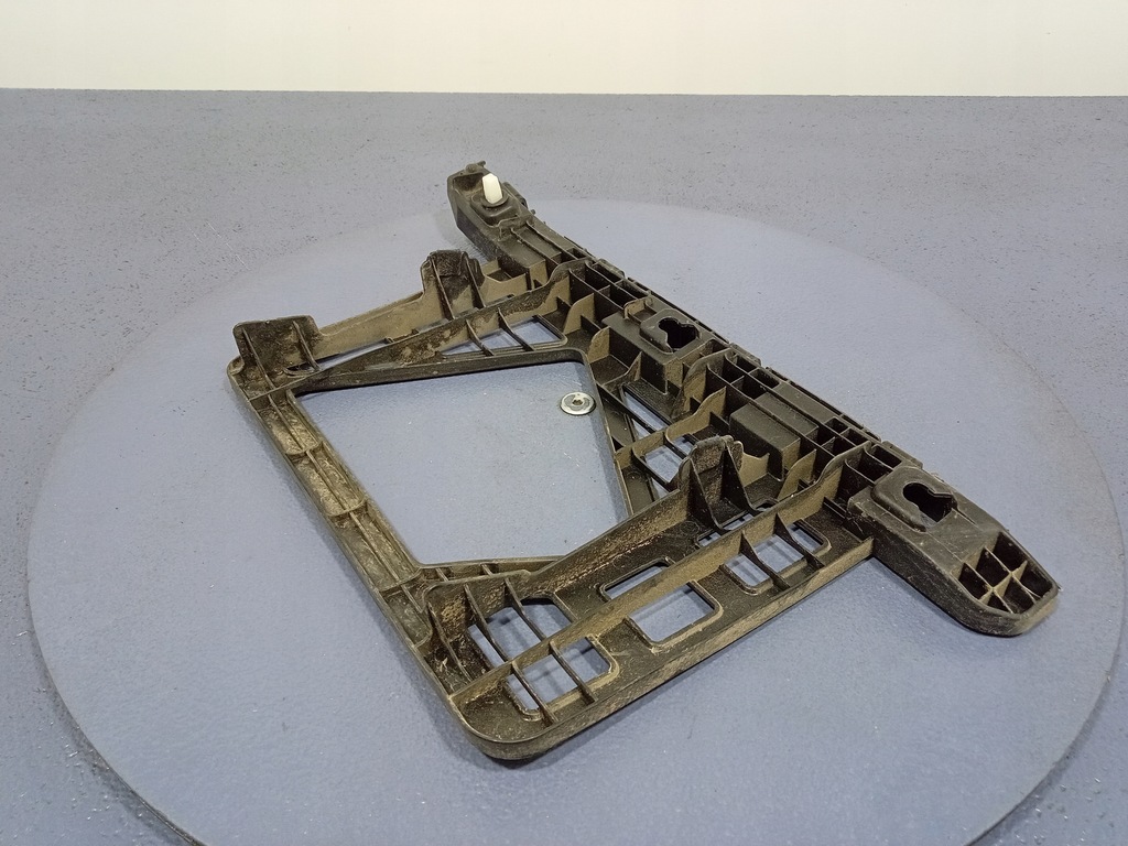 фото №6, Hyundai i30 ii gd kombi 12- напрямна бампера задня правий 86616-a6200