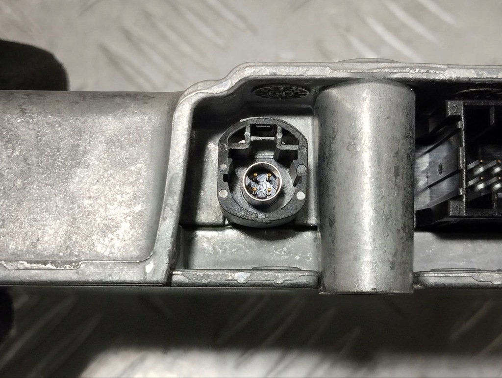 фото №6, Bmw 6 f12 f13 2012 модуль / блок управления камеры 9252727