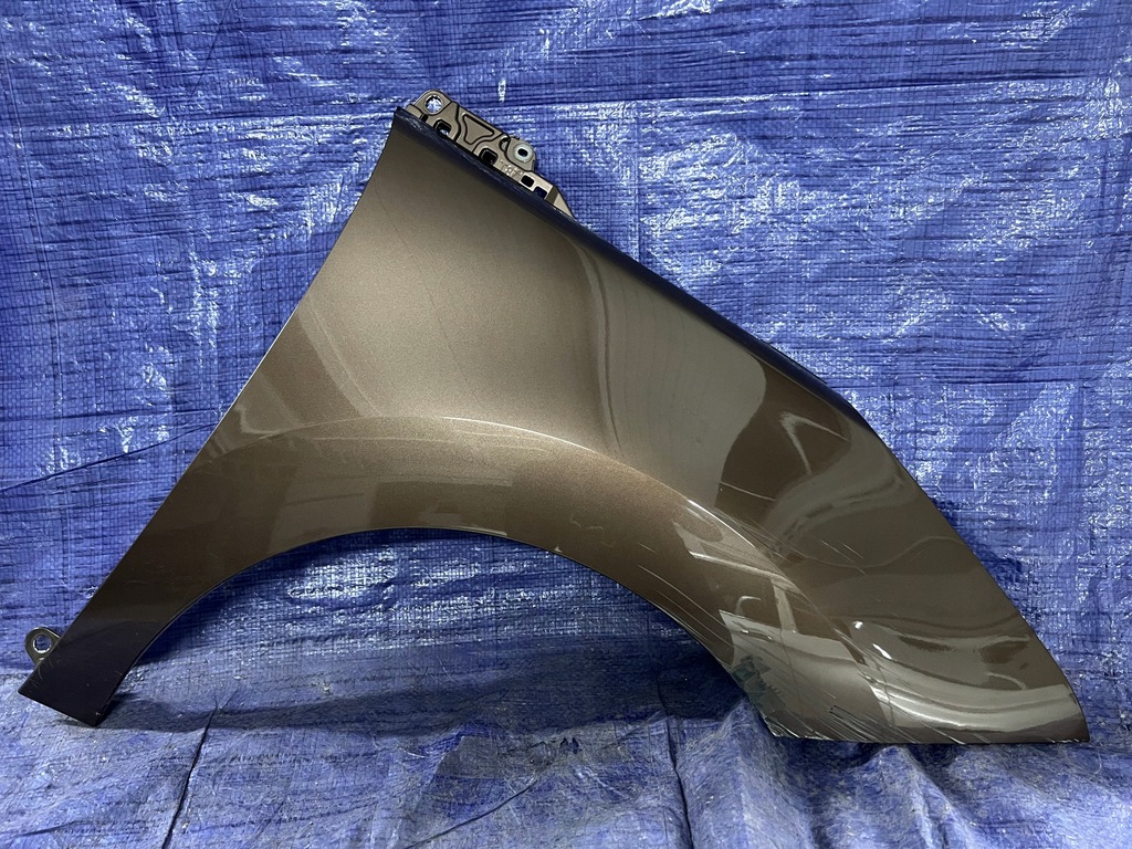 фото №1, Peugeot 5008 10- правий передній крила