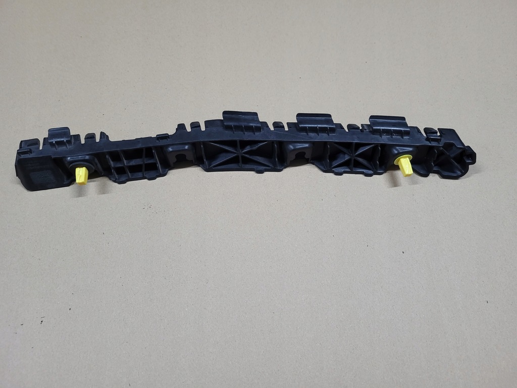 фото №1, Hyundai tucson ii 2 напрямна кронштейн бампера задня