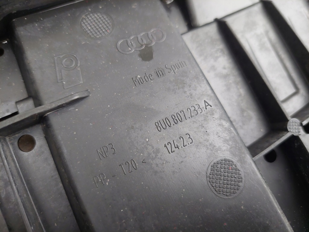 фото №6, Audi оригінальний номер 8u0807233a