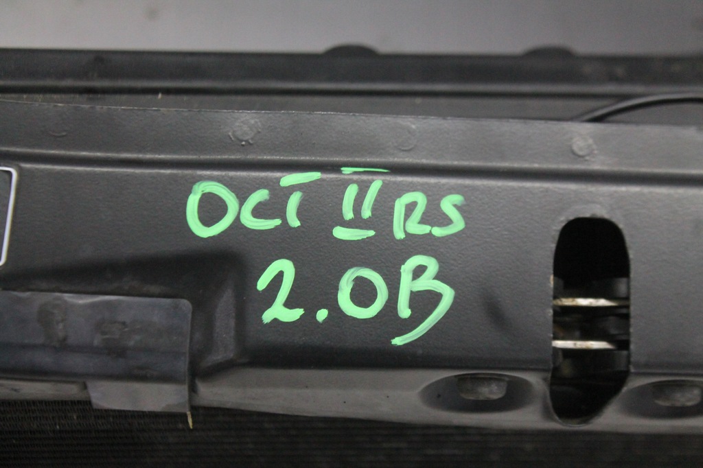 фото №5, Pas передний радиатор 2.0 tfsi octavia ii rs 04-13