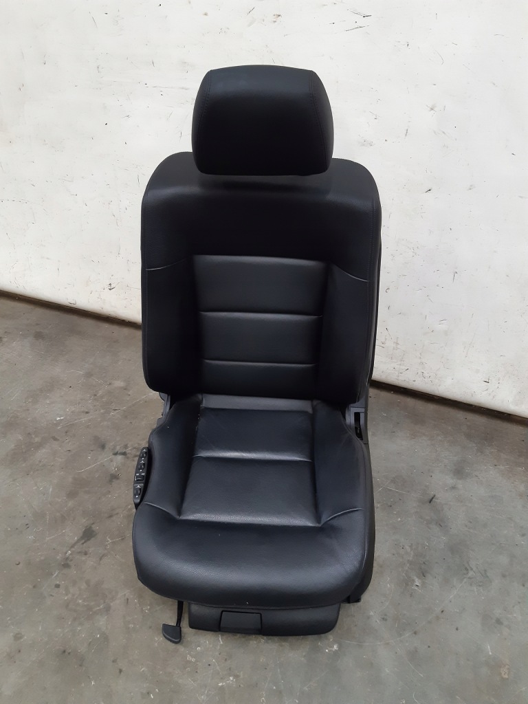 фото №13, Сиденья кожаный подогрев электрический + обшивки kpl mercedes w212