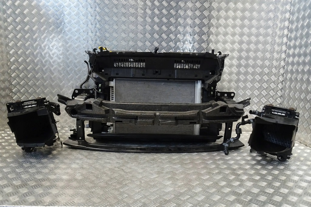 фото №12, Cupra formentor 2.5 tsi - kompletny перед