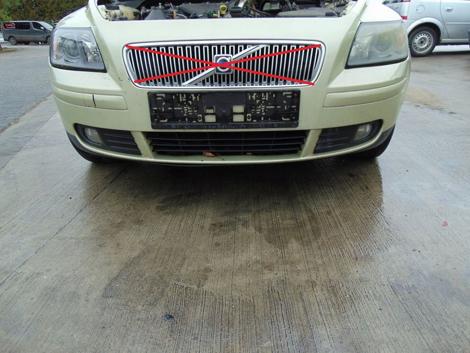 фото №1, Volvo v50 бампер перед 464-00