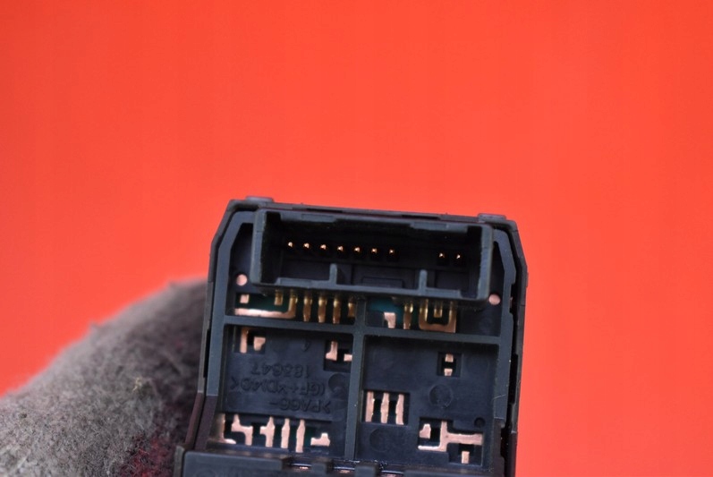 фото №8, Панель регулювання дзеркал 183647 toyota avensis t27 lift 09-18