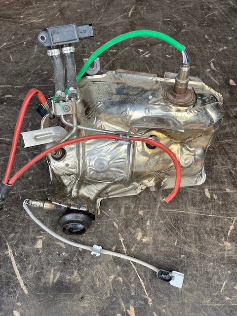 Купити Каталізатор kat фільтр kompletny renault dacia 1,0 sce 208a00902r