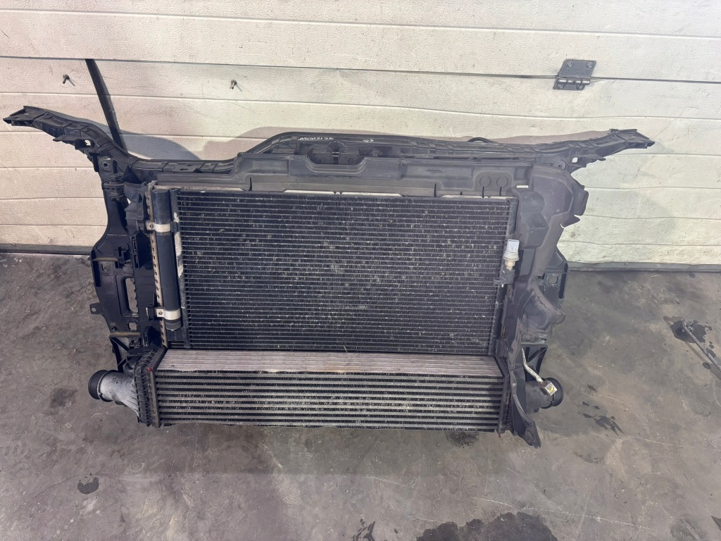 Купити Audi q5 8r ремінь передній підсилювач вентилятор радіатор комплект