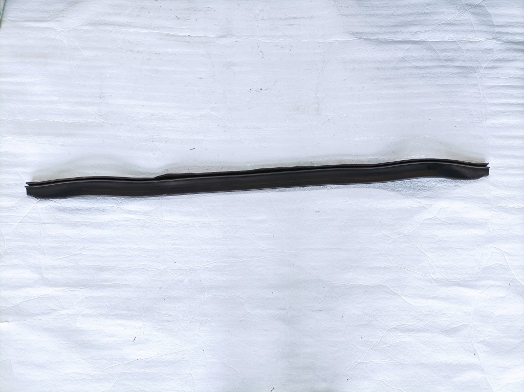 фото №1, Mercedes-benz оригинальный номер a1768310042