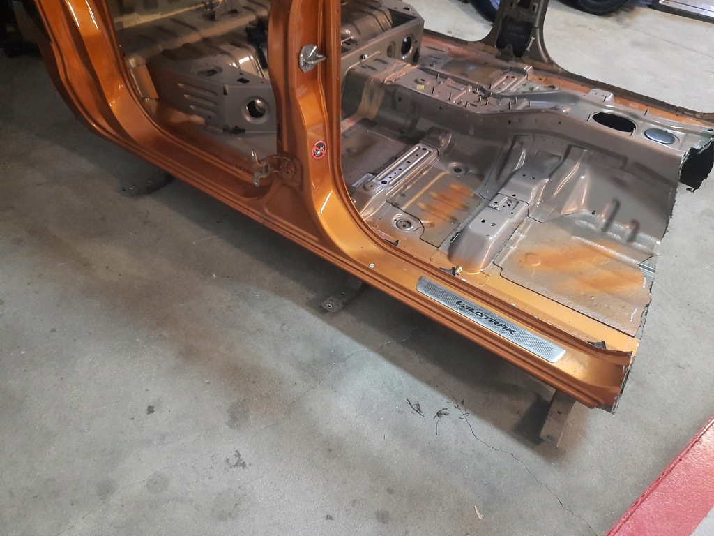 фото №1, Поріг блок двигуна правий ford ranger iv 2017r 2018r wildtrak