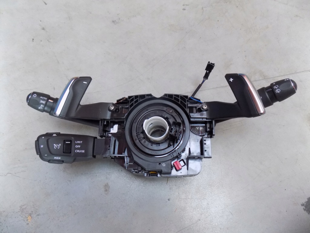 фото №1, Peugeot 208 ii переключатель комбинированный лента переключатели