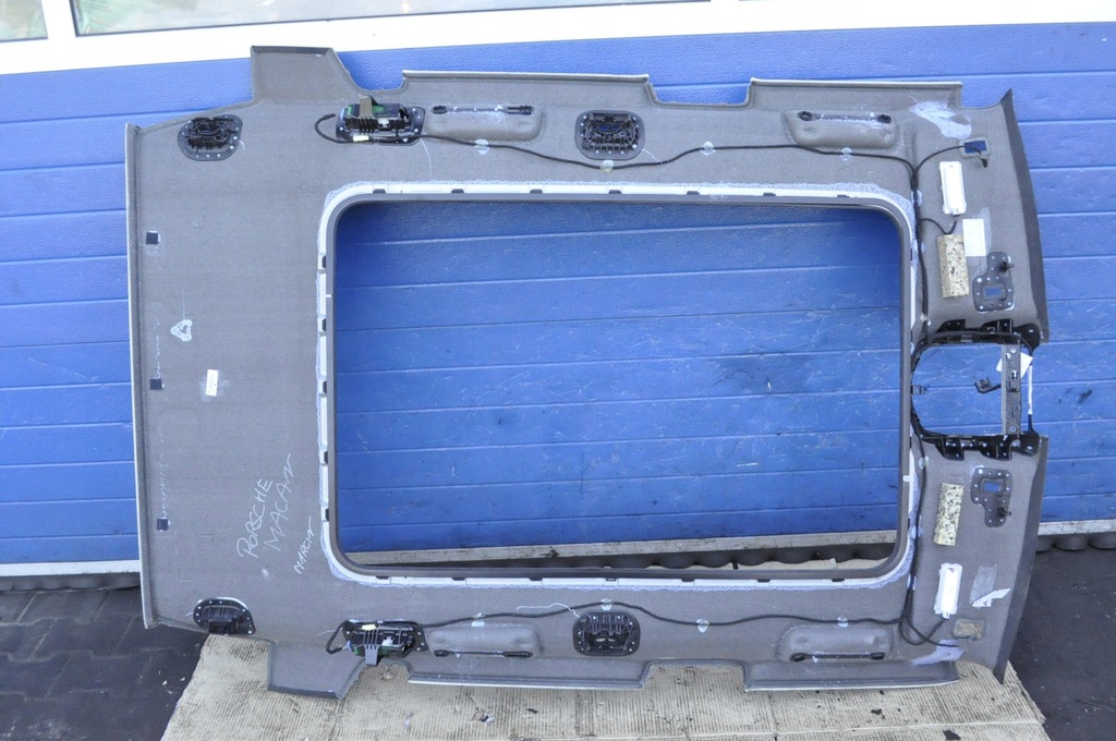 фото №10, Porsche macan 95b 2015r потолок крыша pod люк alcantara