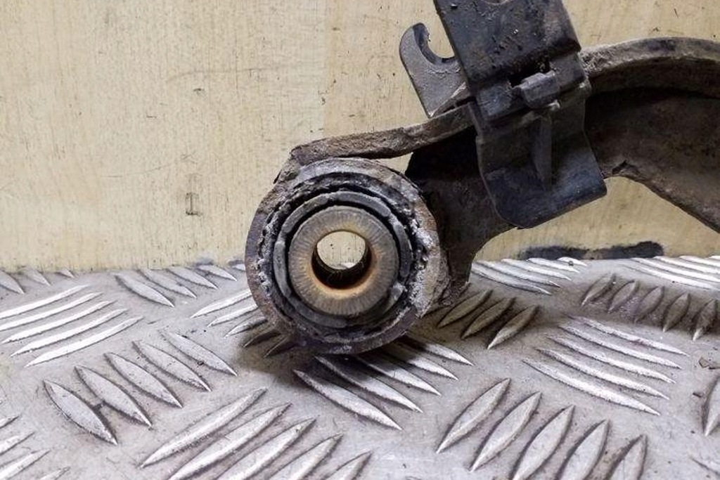 фото №7, Рычаг задний левый vw eos 1f7, 1f8 1k0505323n 2.0l бензиновый 147kw 2008