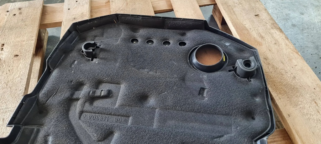 фото №8, A4 b9 8w захист верхній кришка двигуна 2.0 tdi 04l103925p a5 8w