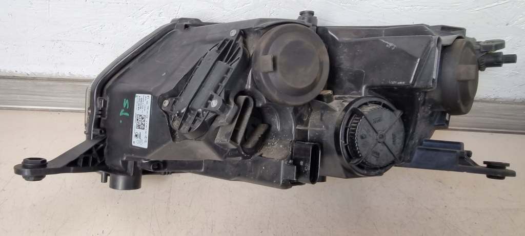 фото №5, Skoda rapid lift 17- лампа права передня led 5jb