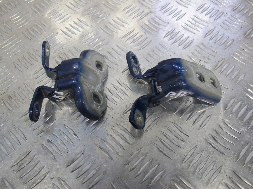 фото №1, Opel crossland петли дверь передние правое комплект 20-