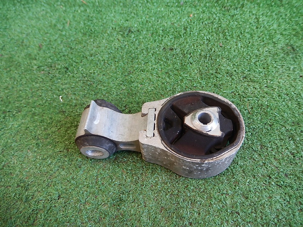 фото №1, Кронштейн подушка коробки espace v 1.6 dci 113568280r