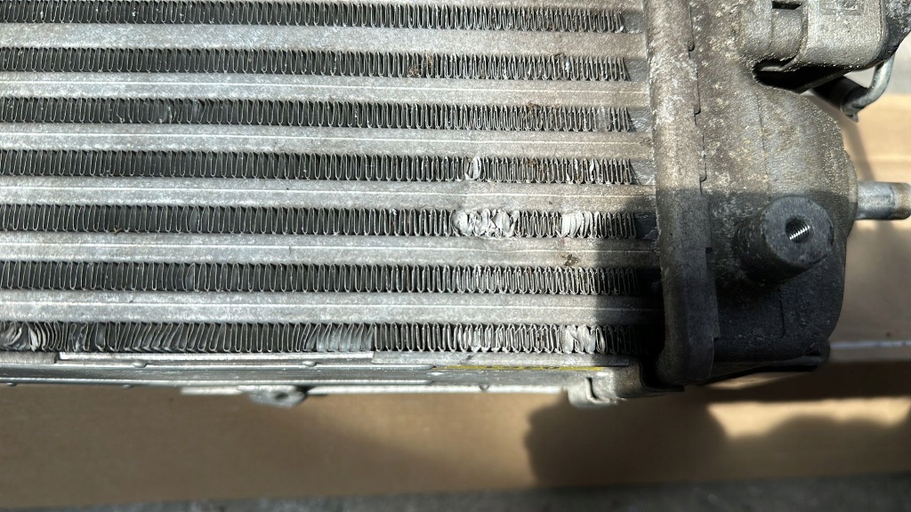 фото №3, Kia stonic 2018- інтеркулер