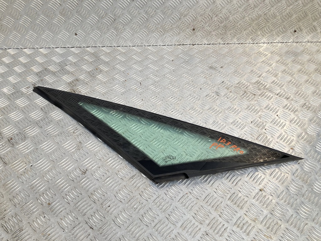 фото №2, Скло кузовна права vw id.3 id 3 2022 r