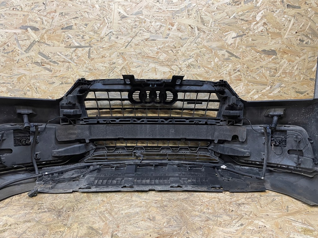 фото №11, Audi q3 8u lift бампер перед 4 pdc омыватель лак ly9b хороший