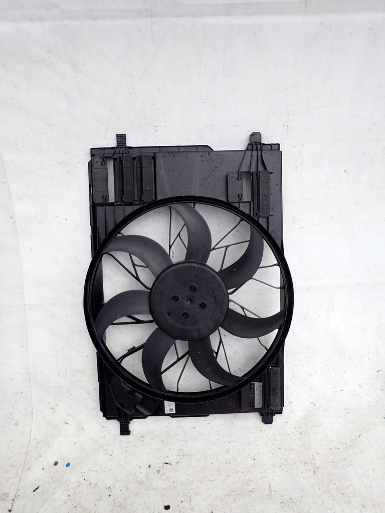 фото №1, Mercedes glb x247 19- вентилятор вентилятор корпус