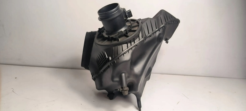 фото №11, Корпус фильтра воздуха audi a7 4g a6 c7 3.0 tdi 4g0133838e