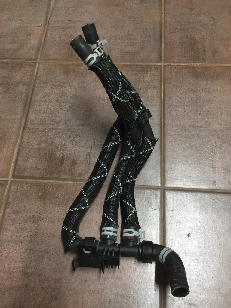 фото №1, Renault clio v captur ii 1.0 tce wąż wody шланг жидкость 924008036r
