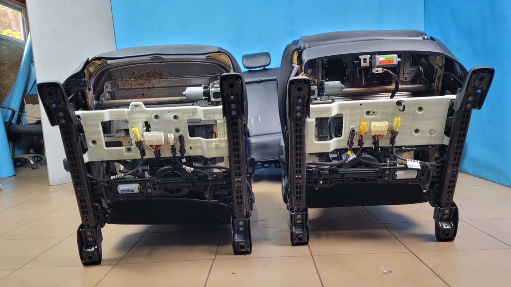 фото №14, Kia sorento 20r сидіння заднє сидіння trzeci ряд комплект