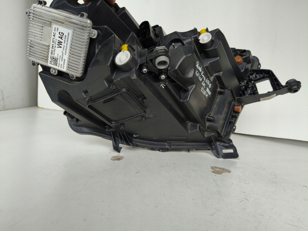 фото №5, Лампа ліва фара skoda kamiq 658 18- full led