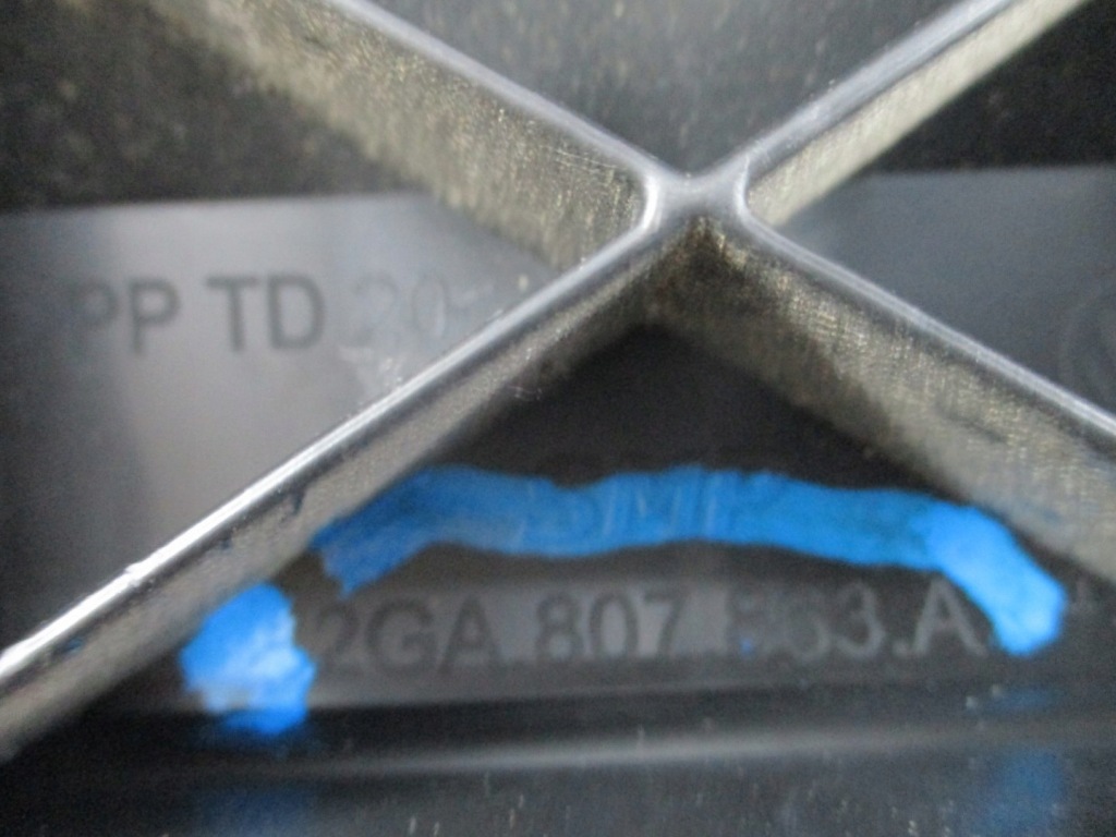 фото №5, Напрямна бампера vw t-roc 2ga 2ga807863a