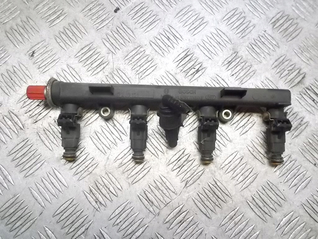 фото №1, Молдинг впрыскная lancia ypsilon 1.2 0280151202