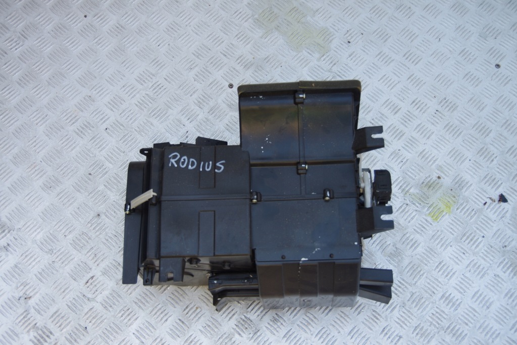 фото №5, Отопитель ssangyong rodius 69100-21004