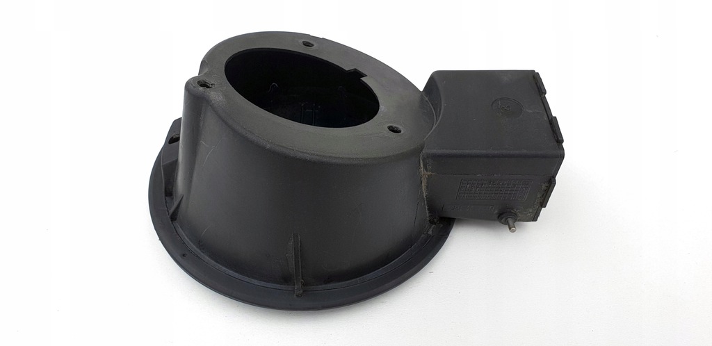 фото №14, Citroen xsara picasso крышка накладка заливной топлива