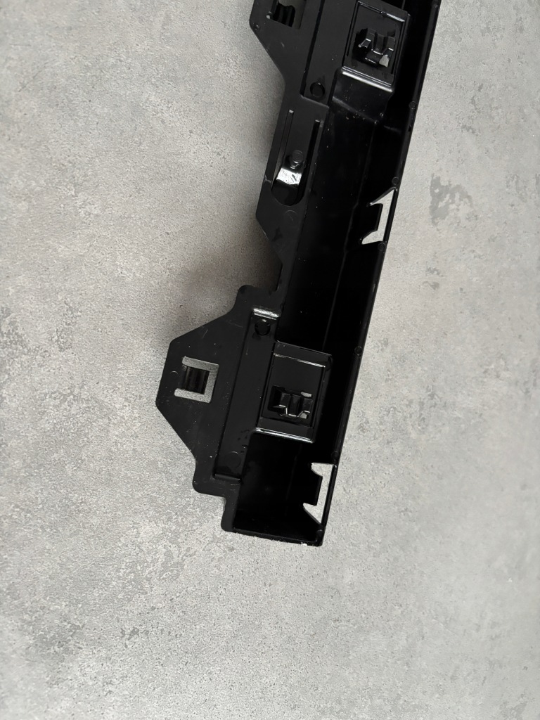 фото №7, Кронштейн порог bmw 1 f20 51777240915 10845362 3.0l 250kw 2017