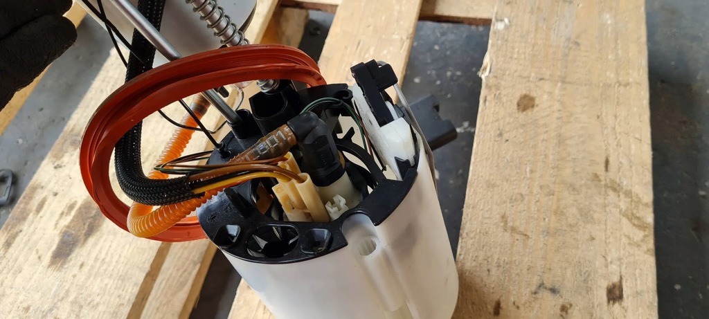 фото №13, S6 c7 4g lift помпа пального бака 4.0 tfsi 4g0919051j s7 4g